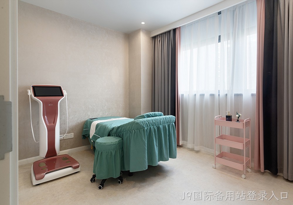 J9国际备用站登录入口女性健康管理中心办公室